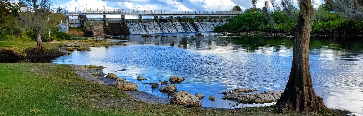 Photo of the Hillsborough River Reservoir dam