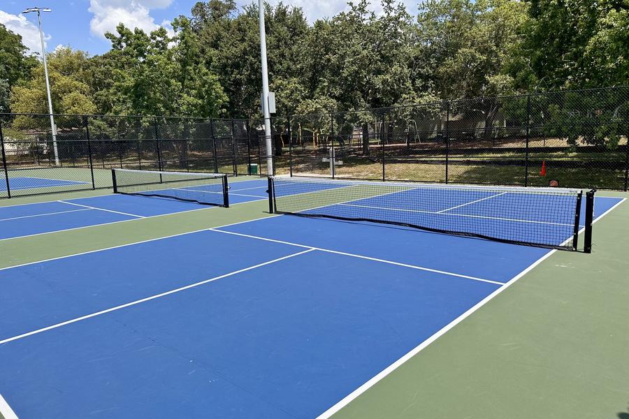 Forest Hills pickleball courts